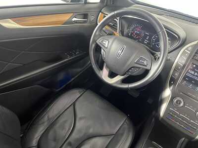 2018 Lincoln MKC, $17498. Photo 8