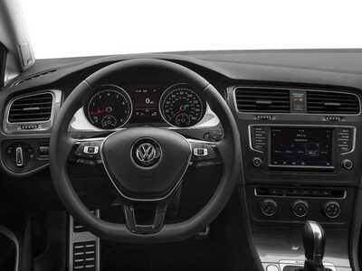 2017 Volkswagen Golf, $15000. Photo 10