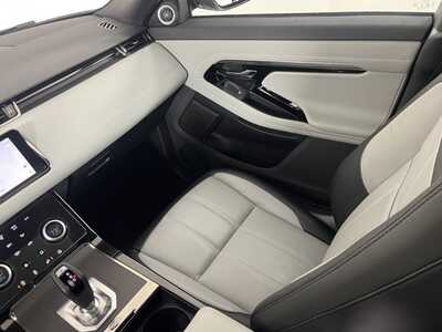 2023 Land Rover Range Rover, $0. Photo 11