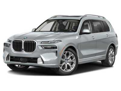 2025 BMW X7, $0. Photo 4