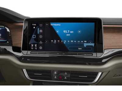 2024 Volkswagen Atlas, $43998. Photo 10