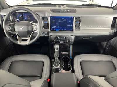 2024 Ford Bronco, $41998. Photo 10
