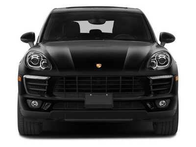 2016 Porsche Macan, $0. Photo 4