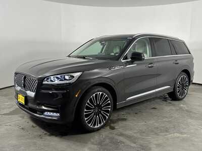 2024 Lincoln Aviator, $61998. Photo 3