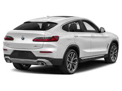2024 BMW X4, $60998. Photo 5