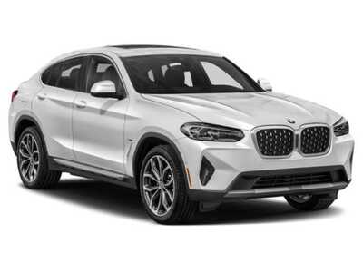 2024 BMW X4, $60998. Photo 9