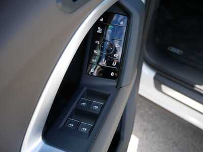 2025 Audi Q5, $61300. Photo 8