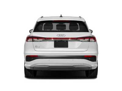 2023 Audi Q4 e-tron, $28998. Photo 5