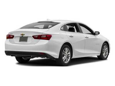 2017 Chevrolet Malibu, $0. Photo 5