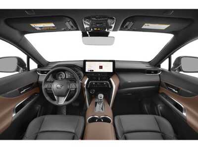 2024 Toyota Venza, $40000. Photo 11