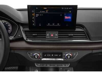 2023 Audi Q5, $38998. Photo 10