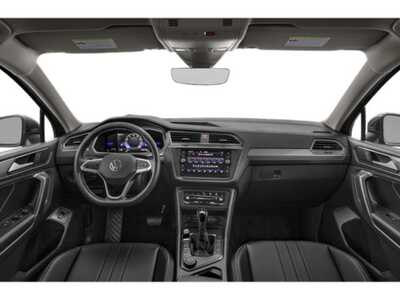 2022 Volkswagen Tiguan, $22498. Photo 11