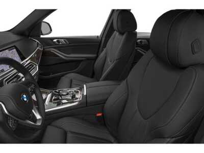 2022 BMW X5, $40000. Photo 12