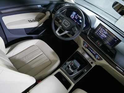 2023 Audi Q5, $35998. Photo 9