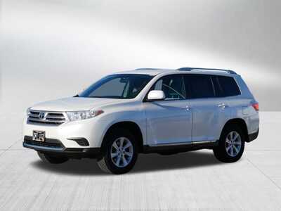 2011 Toyota Highlander, $8498. Photo 3