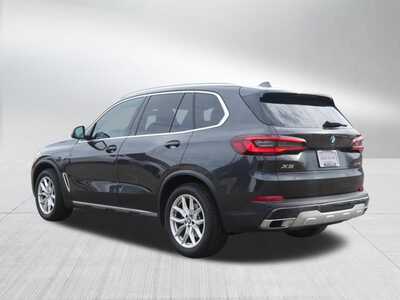 2022 BMW X5, $38998. Photo 5