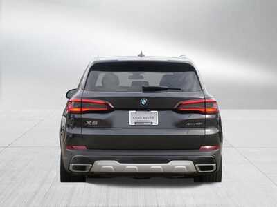 2022 BMW X5, $38998. Photo 6