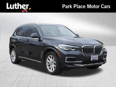 2022 BMW X5, $38998. Photo 1