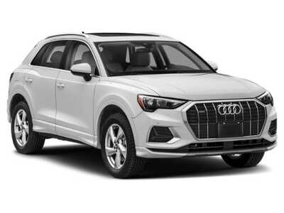 2022 Audi Q3, $30000. Photo 6