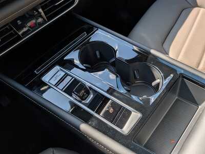 2026 Volkswagen Atlas, $47903. Photo 11