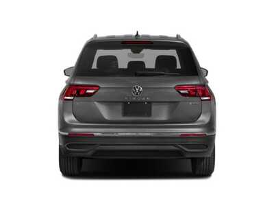 2022 Volkswagen Tiguan, $21998. Photo 5