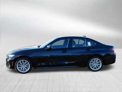 2023 BMW 3 Series, $36848. Photo 4