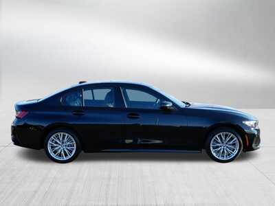 2023 BMW 3 Series, $36848. Photo 7
