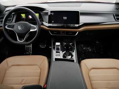 2025 Volkswagen Atlas, $43348. Photo 12
