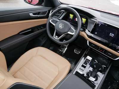 2025 Volkswagen Atlas, $43348. Photo 9