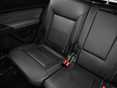 2023 Volkswagen Atlas, $27348. Photo 12