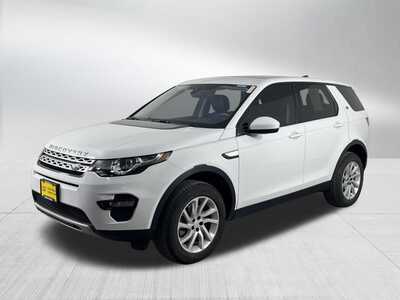 2019 Land Rover Discovery, $16148. Photo 3
