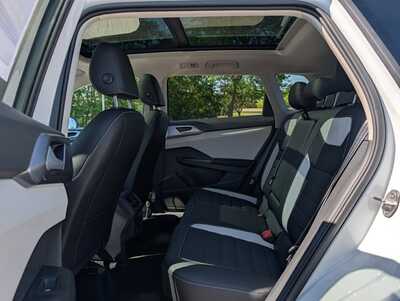 2026 Volkswagen Taos, $37672. Photo 6