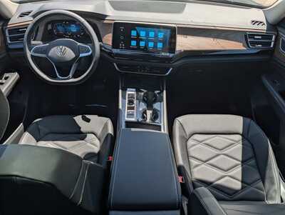 2026 Volkswagen Atlas, $46483. Photo 8