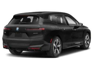 2022 BMW iX, $0. Photo 2