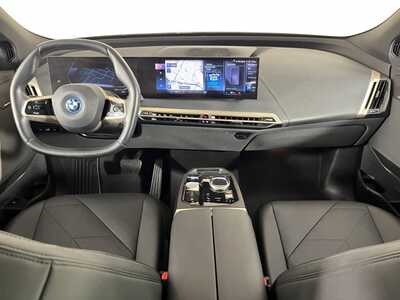 2022 BMW iX, $42348. Photo 9