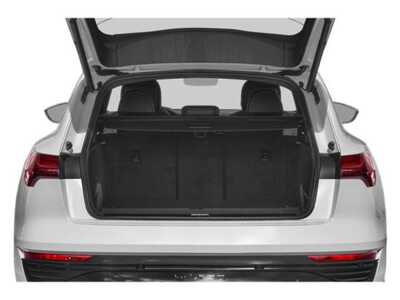 2024 Audi Q8, $0. Photo 11