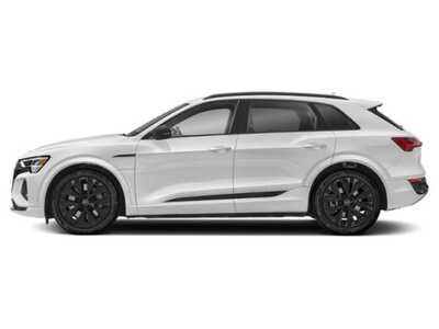 2024 Audi Q8, $0. Photo 3
