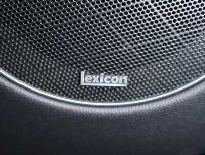 2024 Genesis GV70, $0. Photo 10