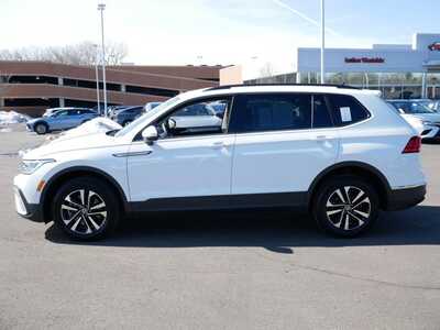 2023 Volkswagen Tiguan, $0. Photo 4