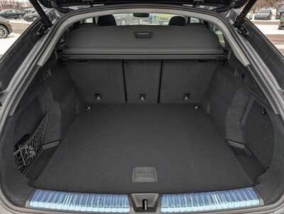 2025 Audi Q5, $62895. Photo 7
