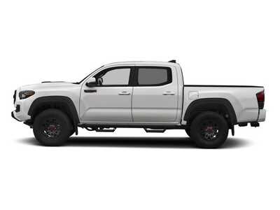 2017 Toyota Tacoma, $30350. Photo 3