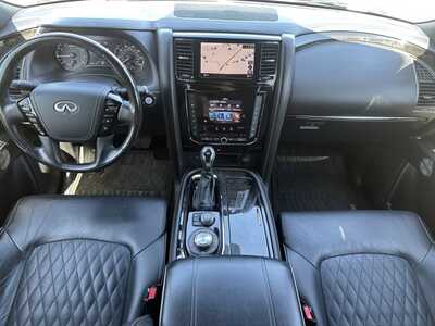 2021 Infiniti QX80, $42348. Photo 10