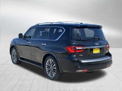 2021 Infiniti QX80, $42348. Photo 5