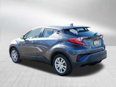 2021 Toyota C-HR, $0. Photo 5