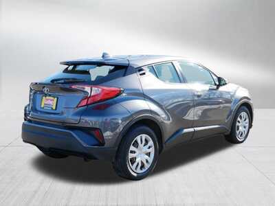 2021 Toyota C-HR, $0. Photo 7