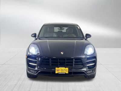 2016 Porsche Macan, $20350. Photo 2