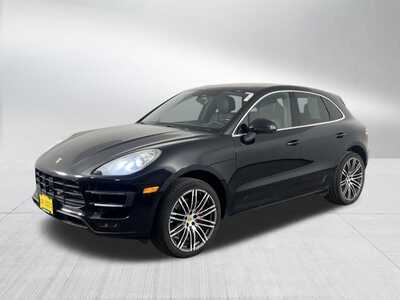 2016 Porsche Macan, $20350. Photo 3