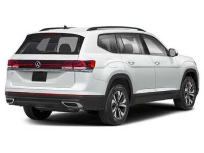 2026 Volkswagen Atlas, $47833. Photo 5