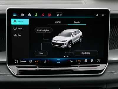 2026 Volkswagen Tiguan, $38576. Photo 10