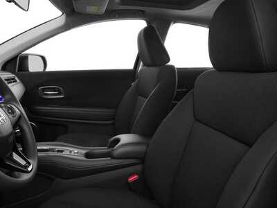 2017 Honda HR-V, $14348. Photo 12